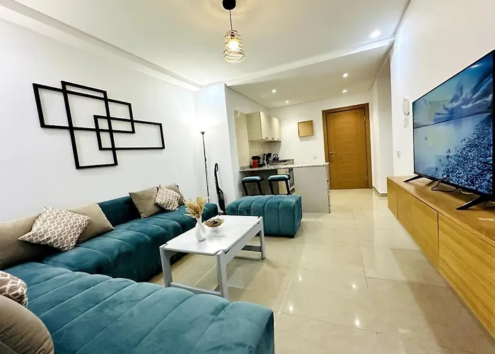 New Apartment, Swimming Pool, Beautiful View, 5 Min To The Beach By Car