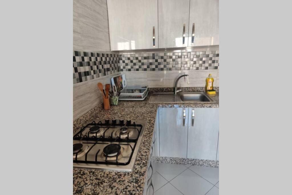 Appartement Avenue Hassan 2 *