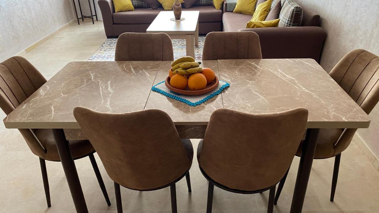Appartement Marina Zina, *