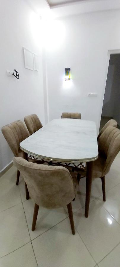 Close To Marina 105 Sqm Apartment *