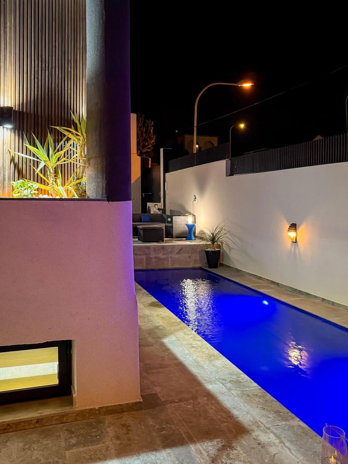 Signature - Sea View - Private Pool *