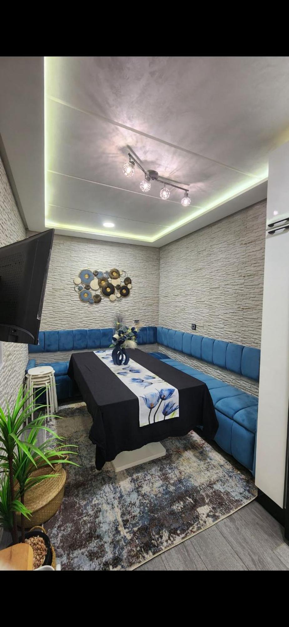 Dream House Apartment