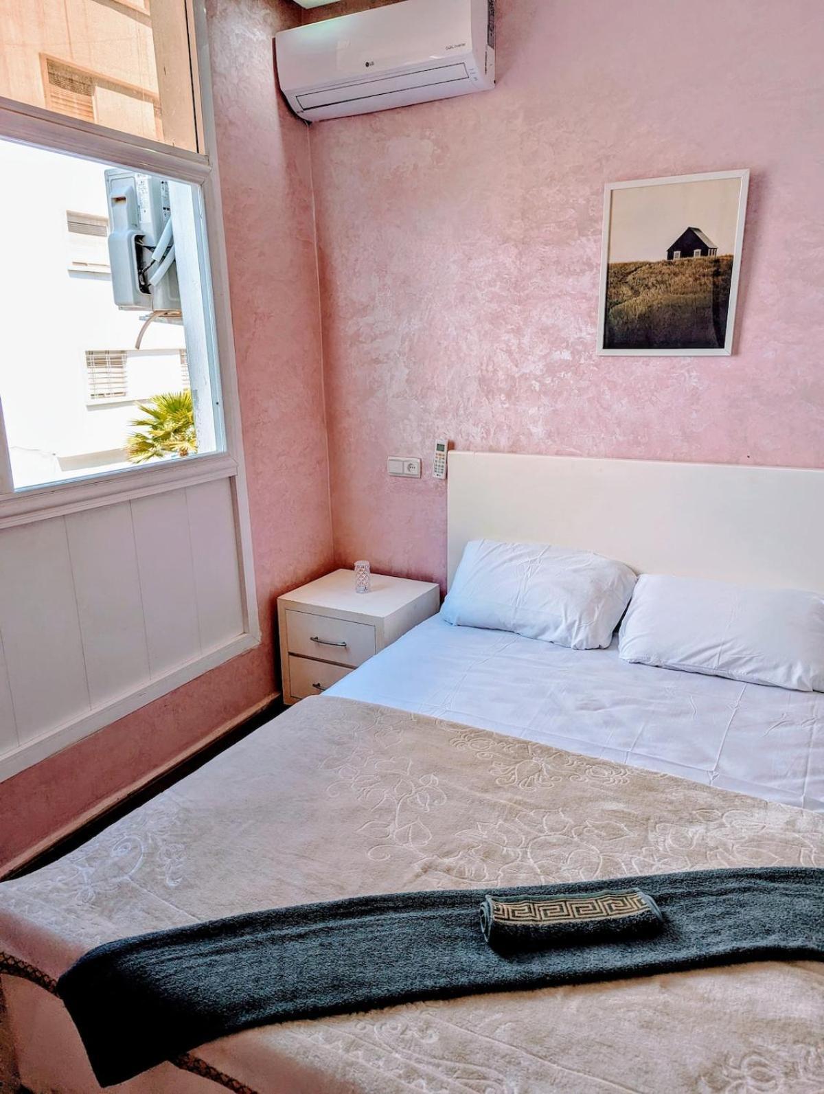 Well-equipped Apartment