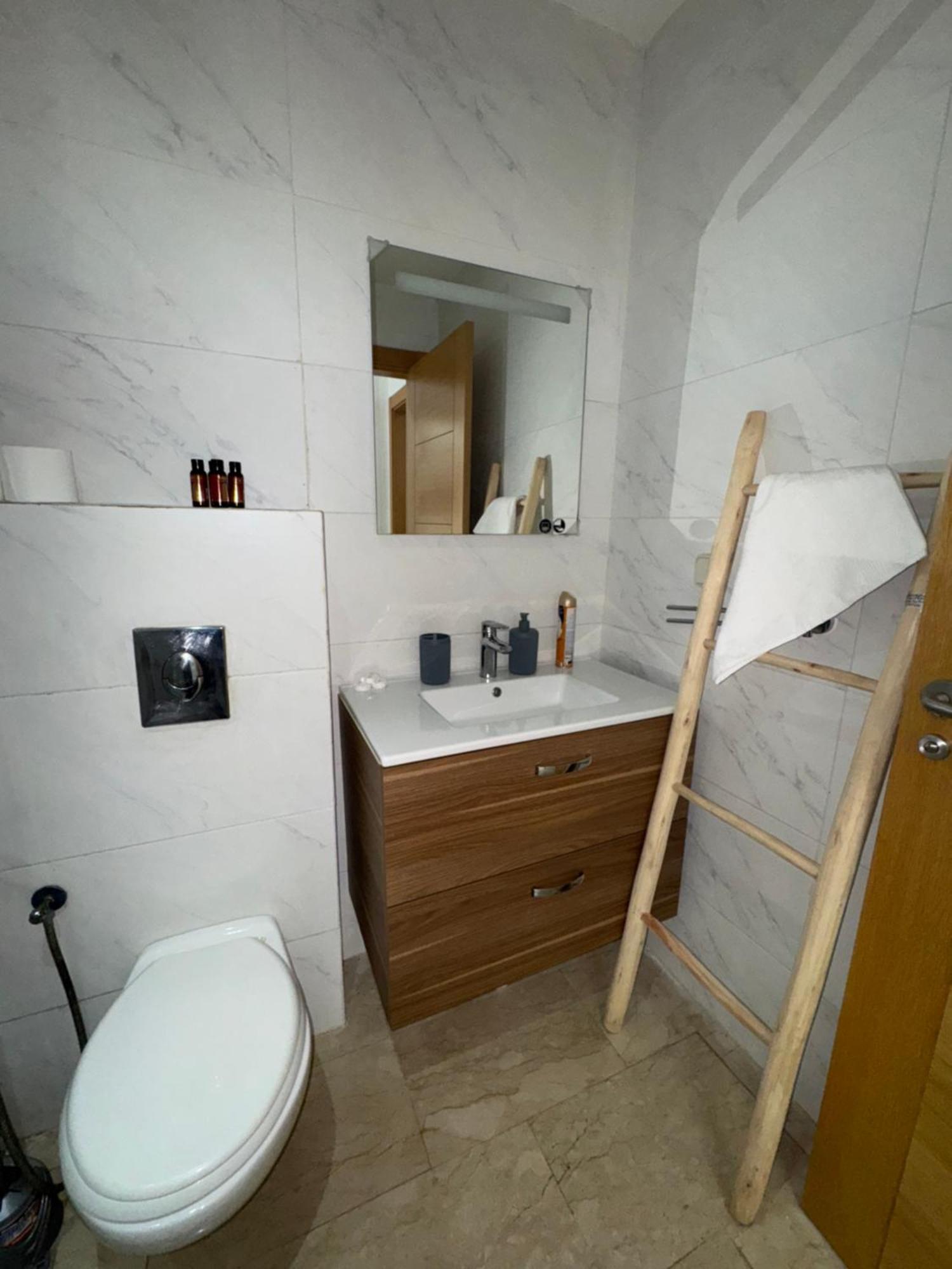 Apartment Avec Piscine En Centre