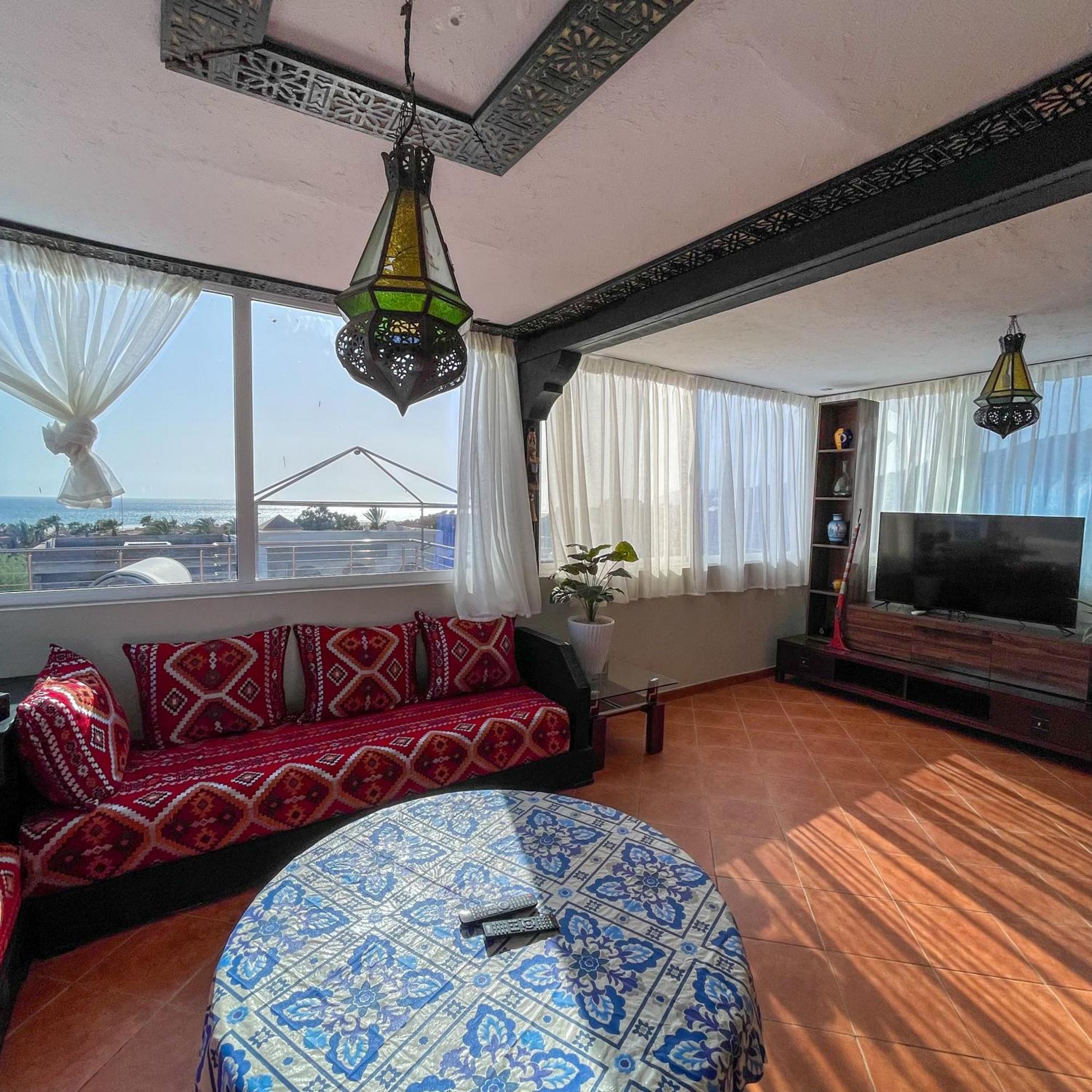 Apartment Surf And Hike With Moroccan Break
