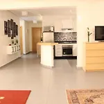 Appartement Spacieux Avec Piscine