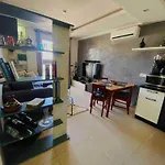 Islan Bay Apartment Pool&Balcony