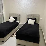 Apartment Lux And Cozy Close To Beach