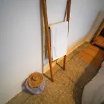 Anza Sets House