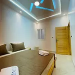 Line Up Surf House