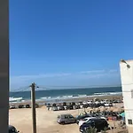Line Up Surf House