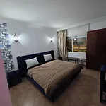 Hotel Merry