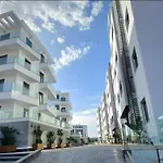 Cosy Central Home Near The Beach