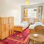 Single Bed - Cozy Dormitory - Surf Territory
