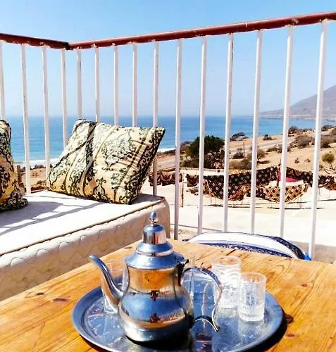 Beach House Moknari