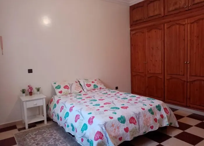 Grand Appartement Proche De La Plage
