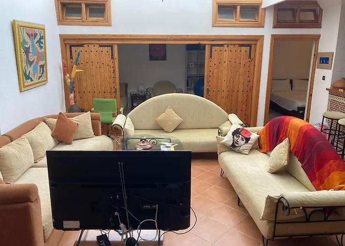Appartement Atypique Et Lumineux