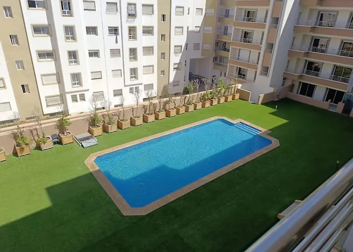 Logement Elegant Au Coeur D\'Agadir Avec Piscine