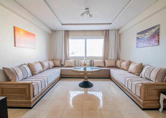 Steps From Top Attractions Apartement In Agadir Center