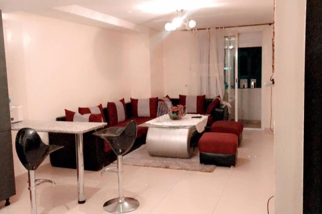 De Luxe A Islane Gh 25 Apartment *