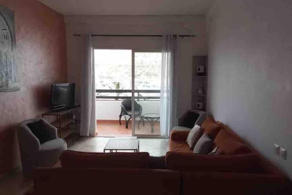 Marina Standing 90m2 + Piscine Apartment