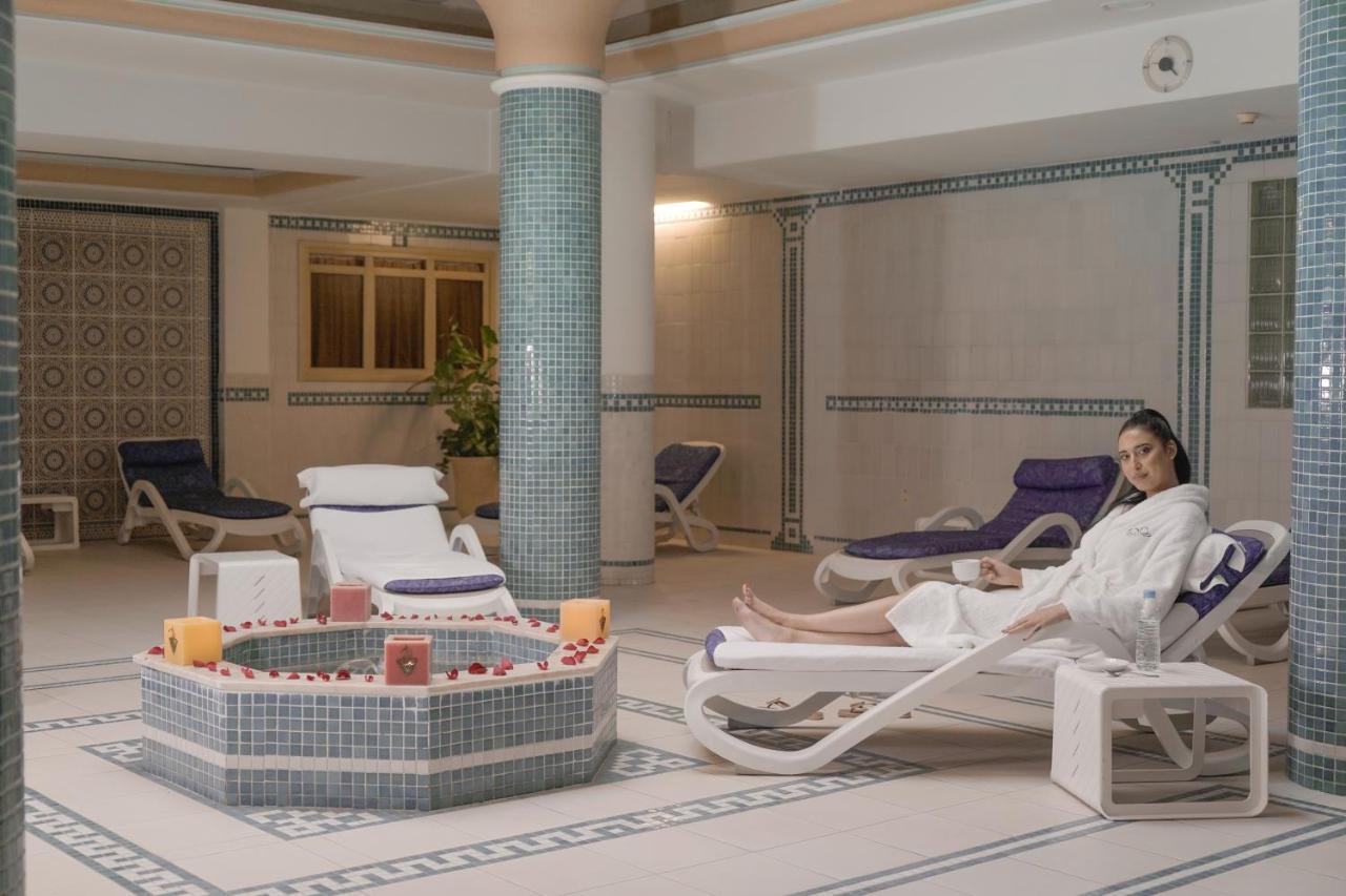 Hotel Club