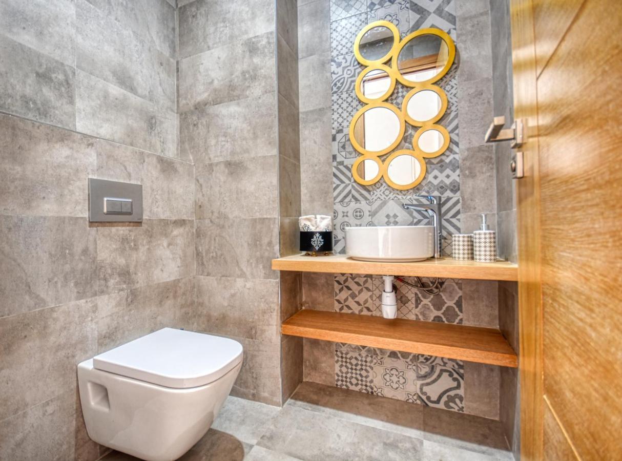 Petit Palace - Splendide T3 - Centre - 4 Or 5 Px Apartment Agadir