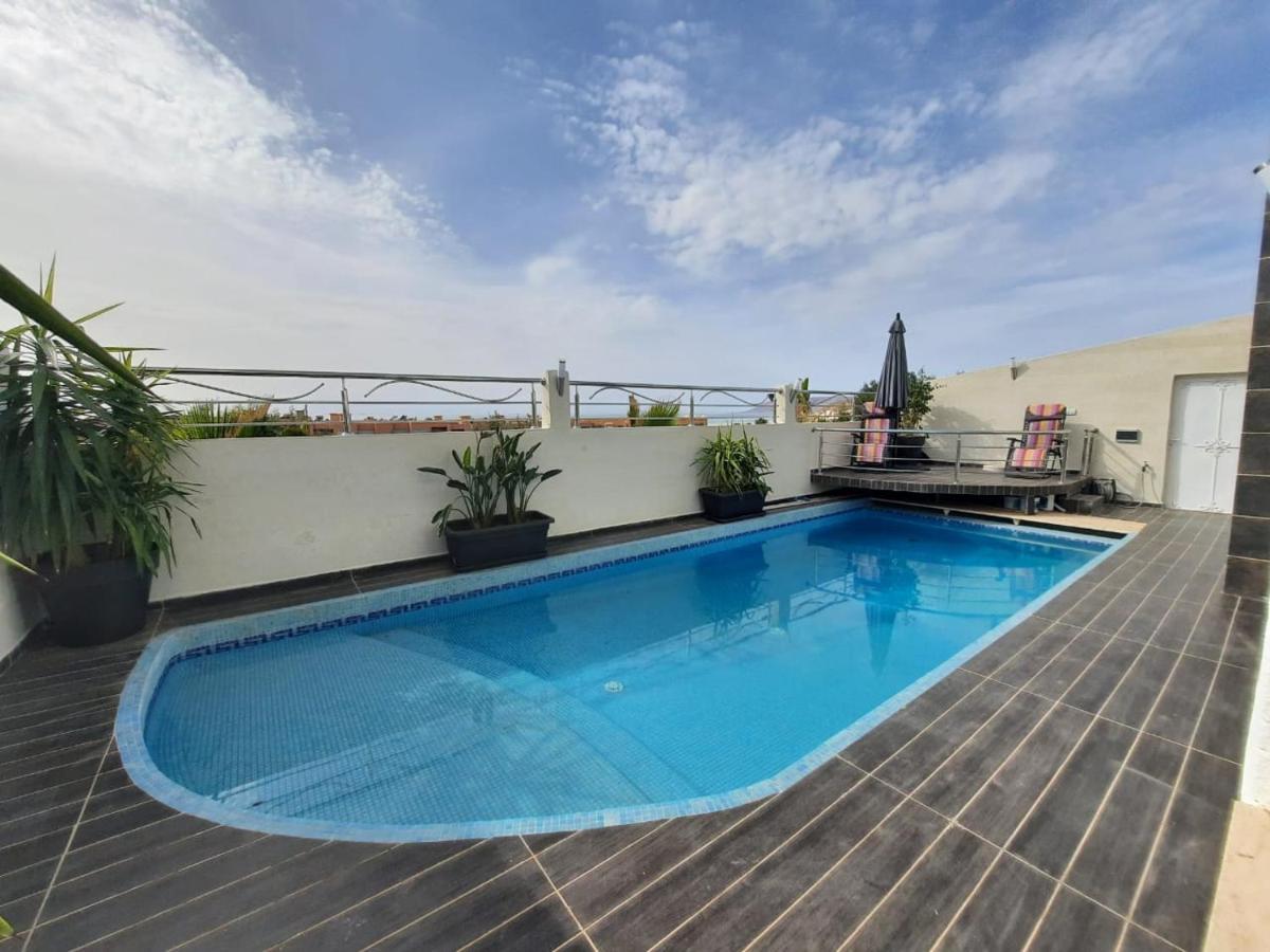 Avec Piscine Vue