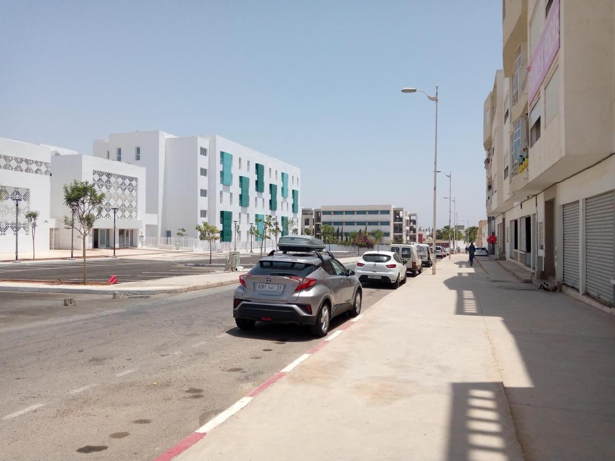 Charment Studio Avec Parking Sous Sole Gratuit *