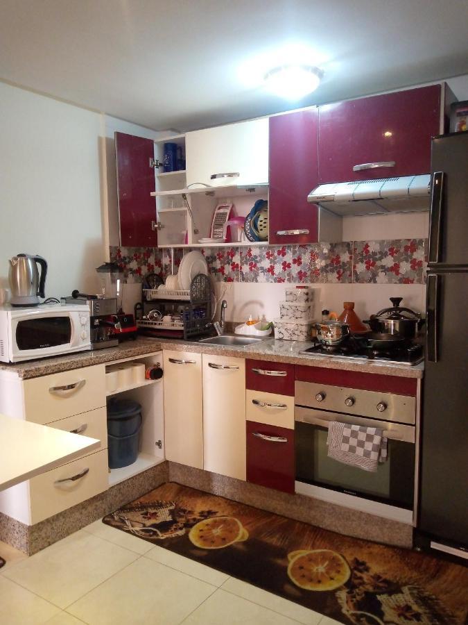 Charment Studio Avec Parking Sous Sole Gratuit Apartment