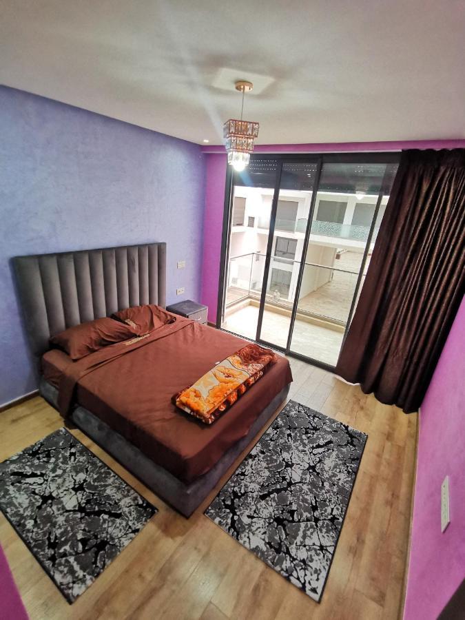 Bay Apartment