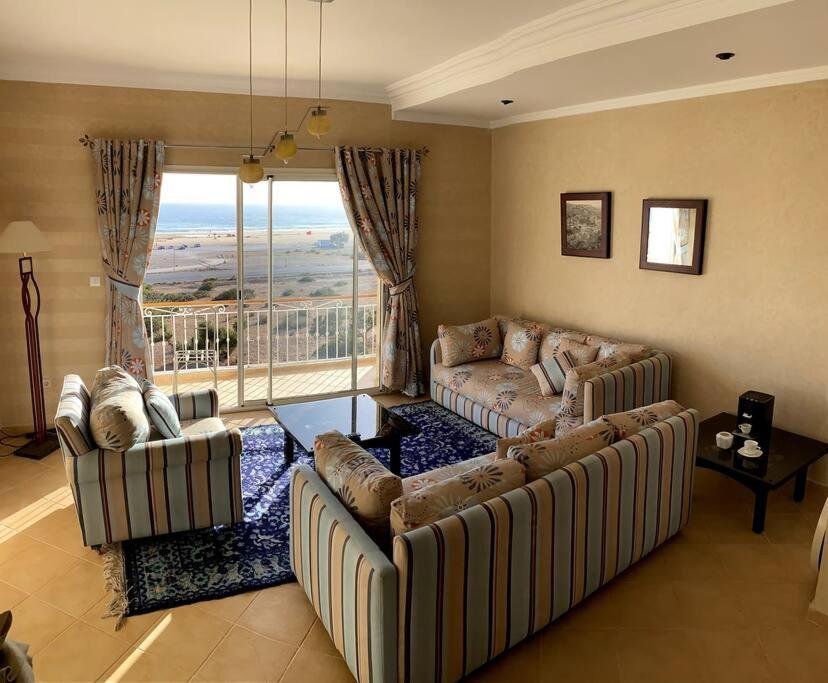 A6 Maison Blanche Imi Ouaddar *