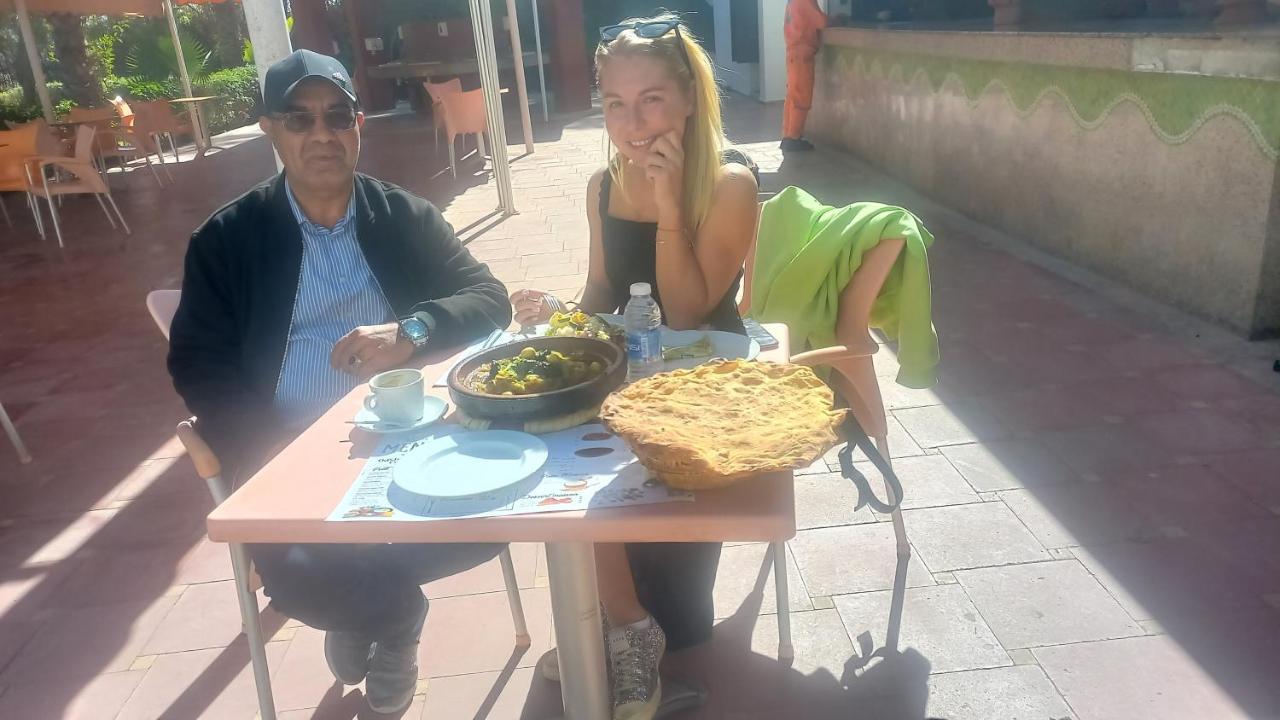 Avec Famille Agadir