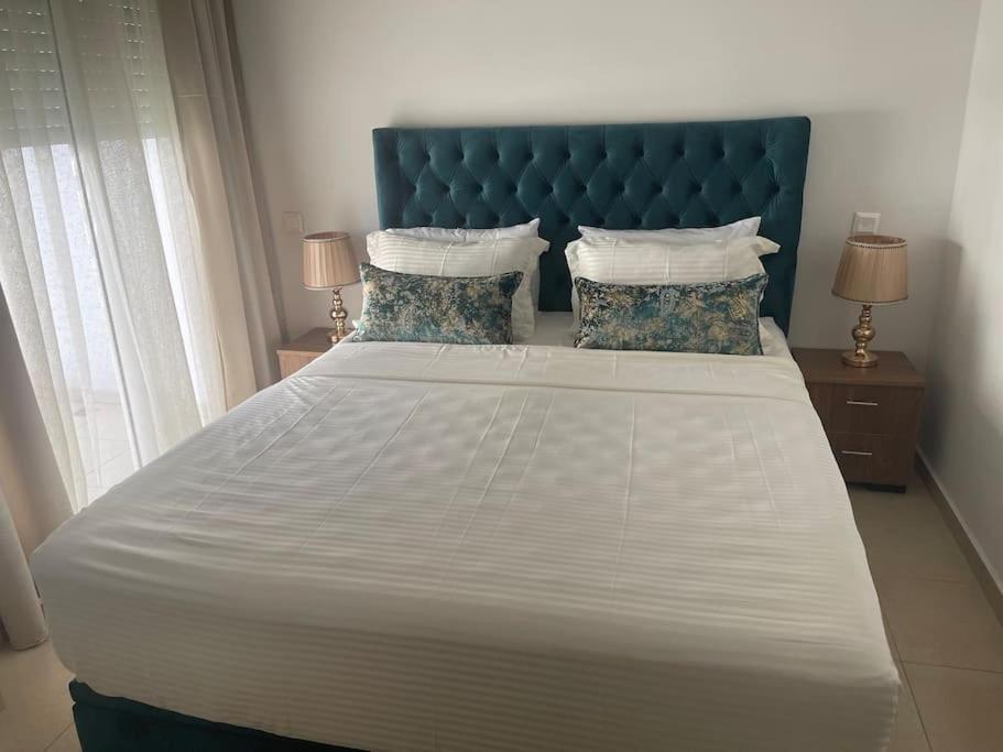 Luxury 2bed 10 Min To The Apartment