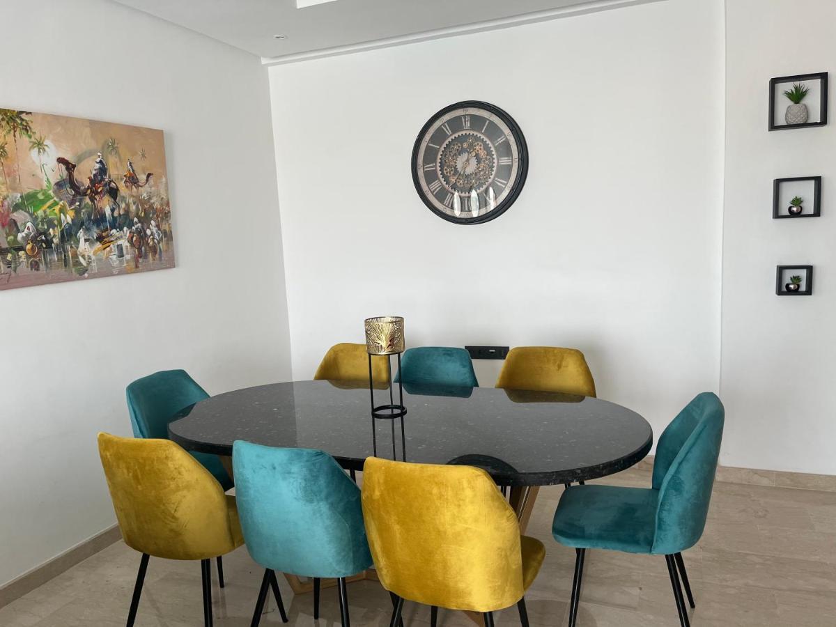 Apartment Bay 2