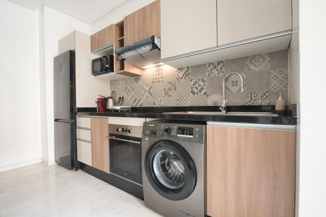 New Sea Front 95sqm With Unlimited Wi-fi Apartment