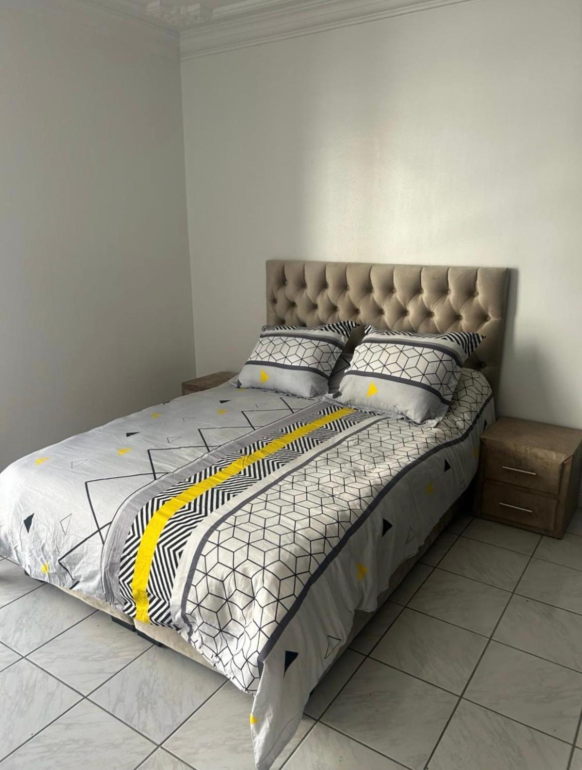 Apartment Centre