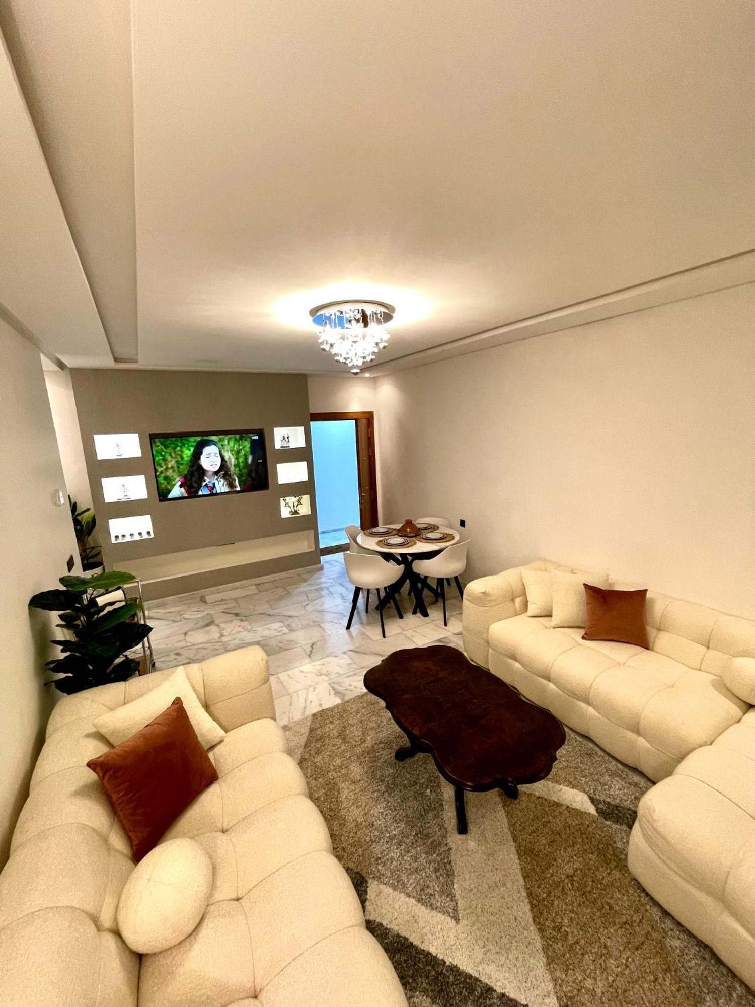 The Luxury Near The Sea Appartement *