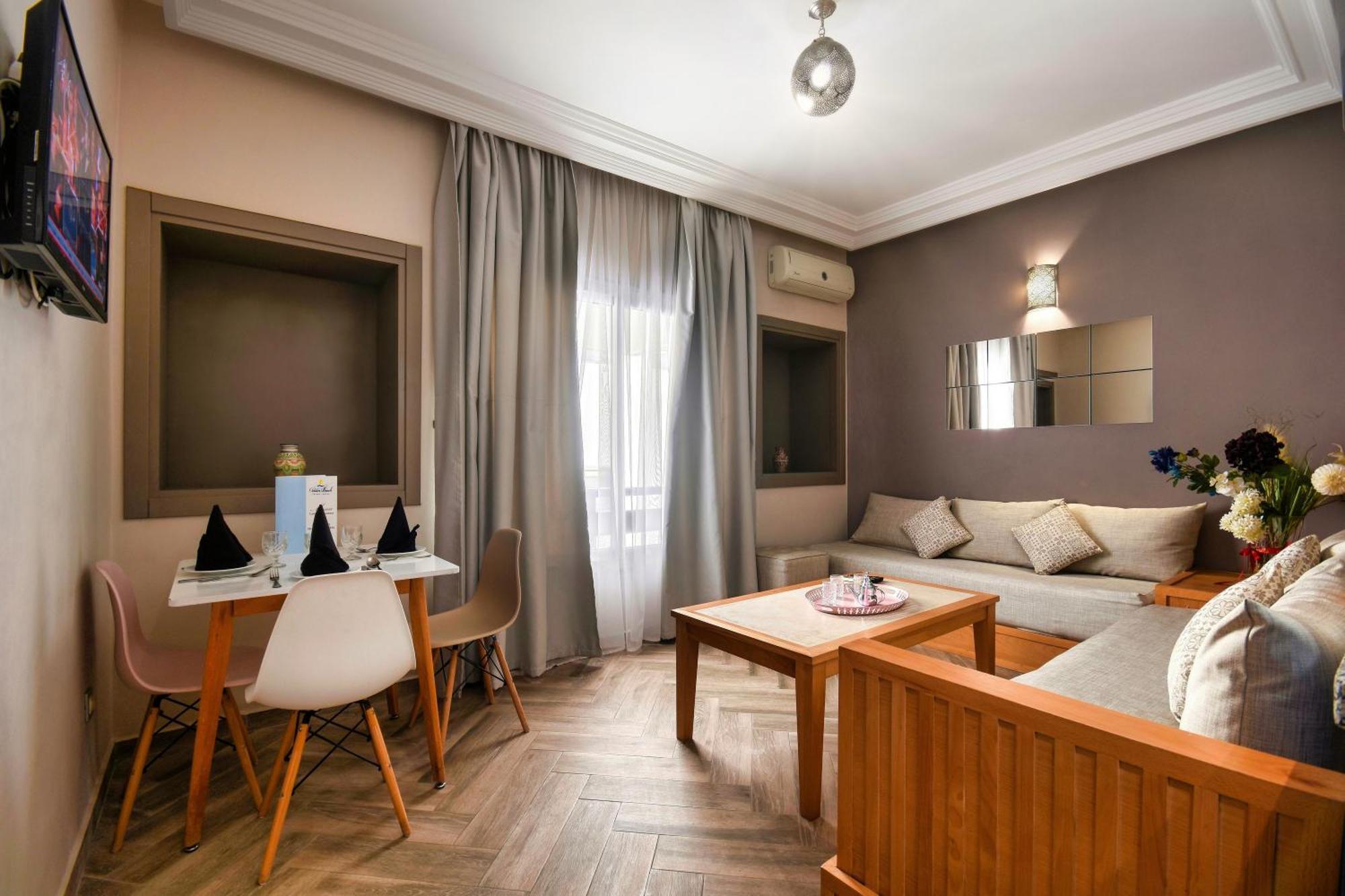 Golden Aparthotel 4*