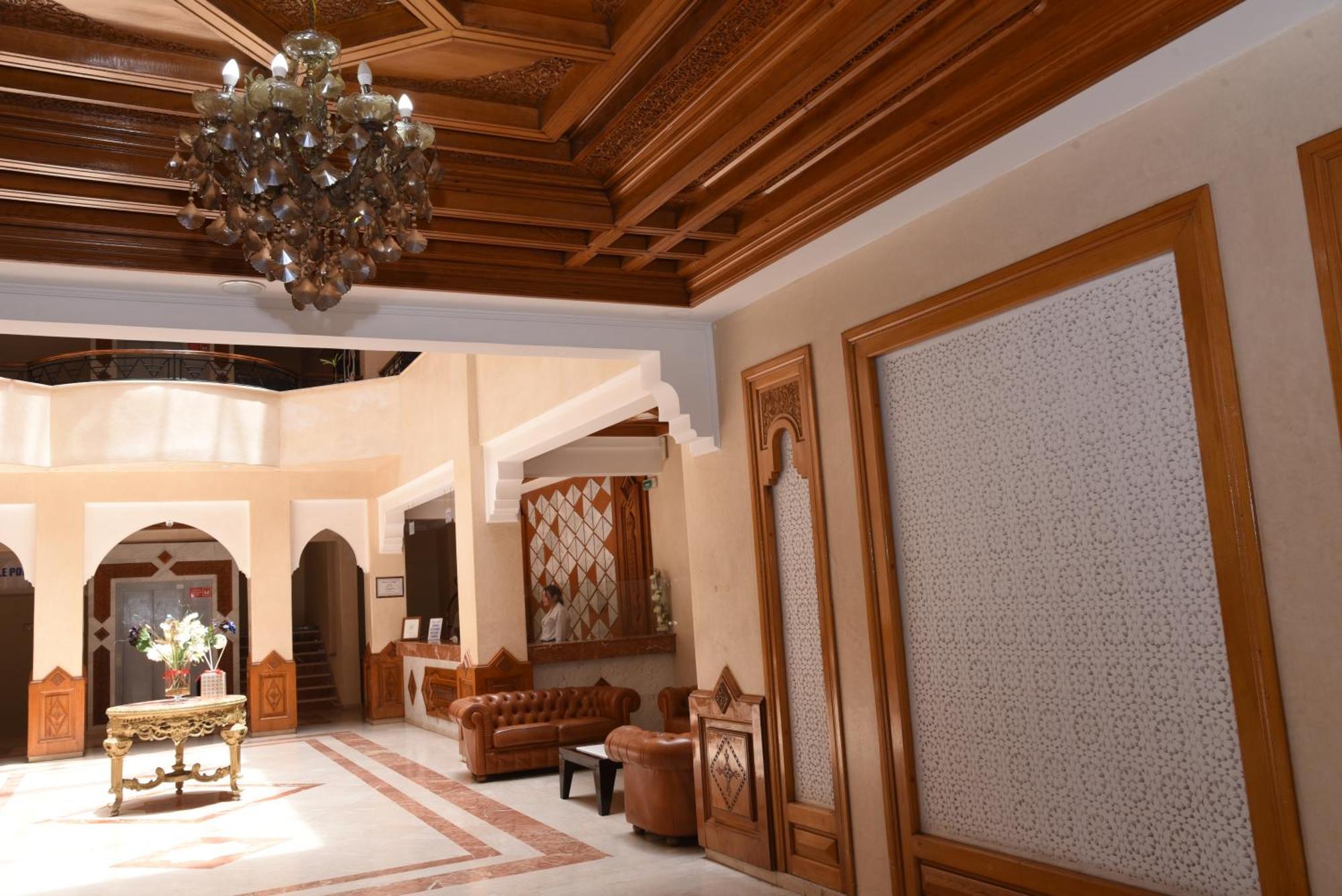 Golden Aparthotel