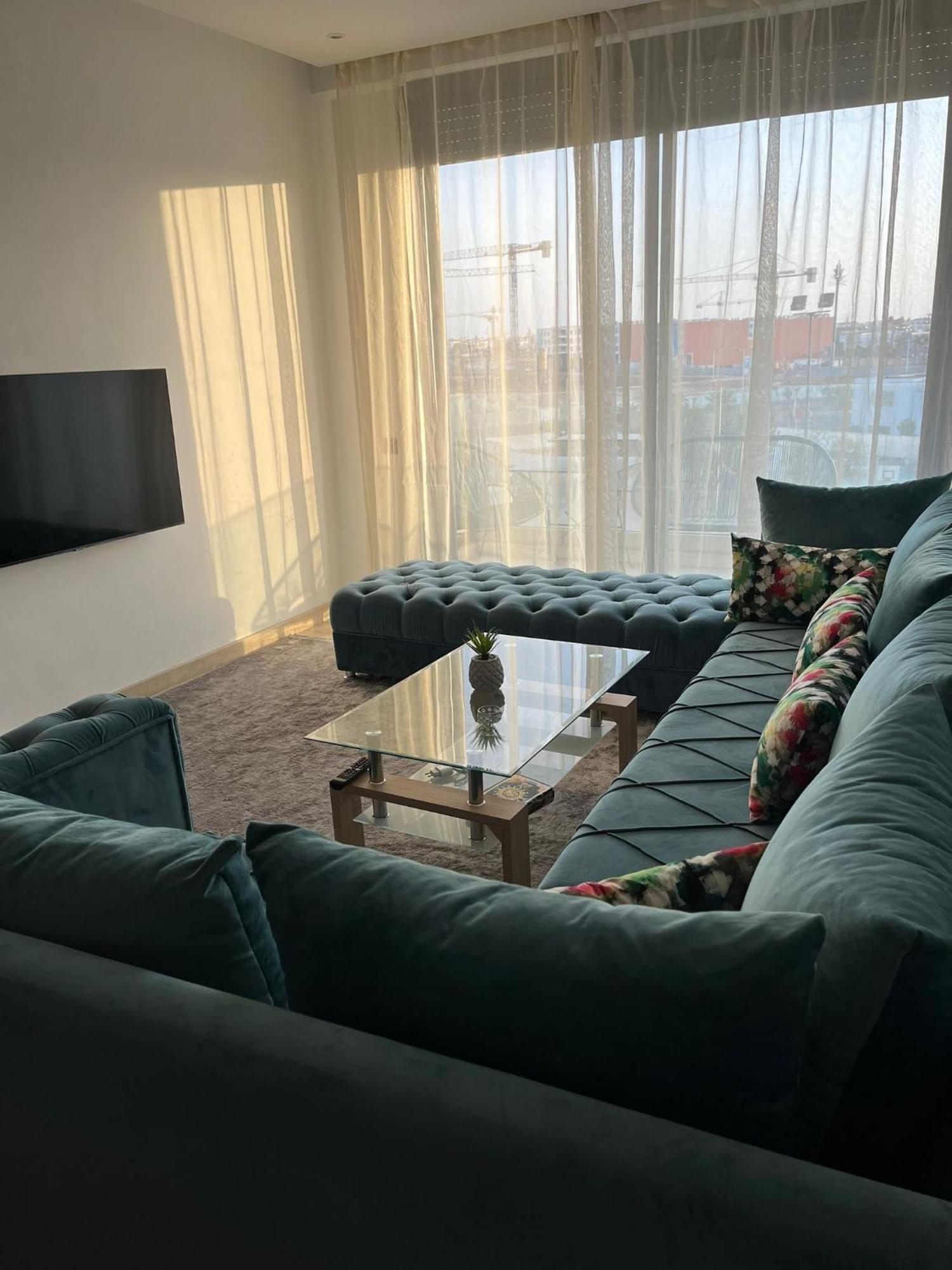 Bay 2 Apartment