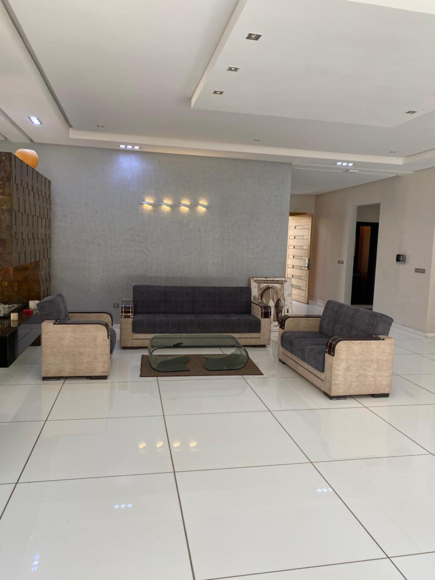 Luxurious With 5 Bedrooms In Agadir