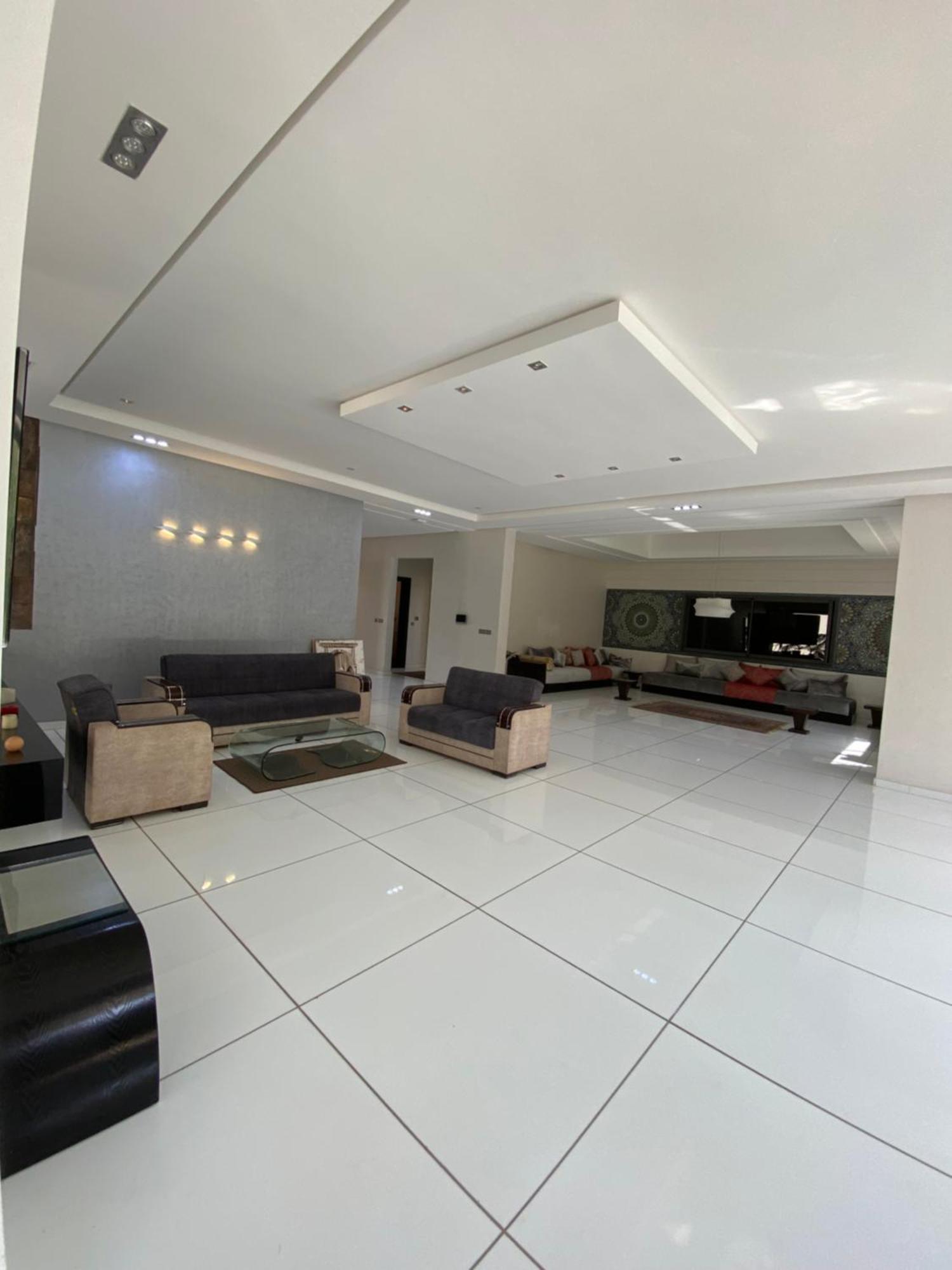 Luxurious With 5 Bedrooms In Villa