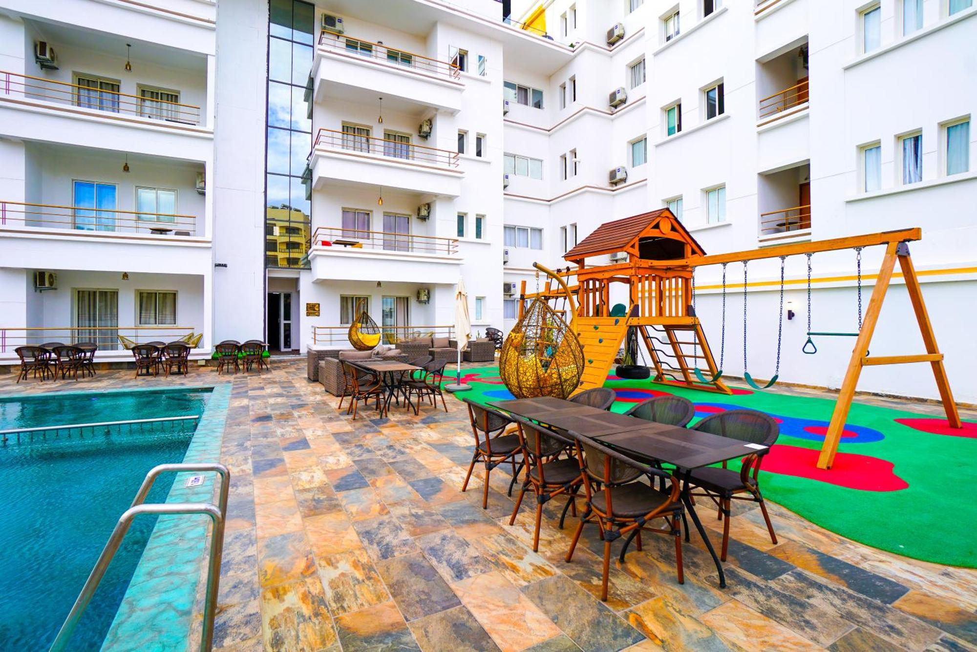 Great & Penthouse Apartment