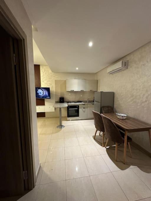 Apartment Luxury Securise Avec Piscine Agadir