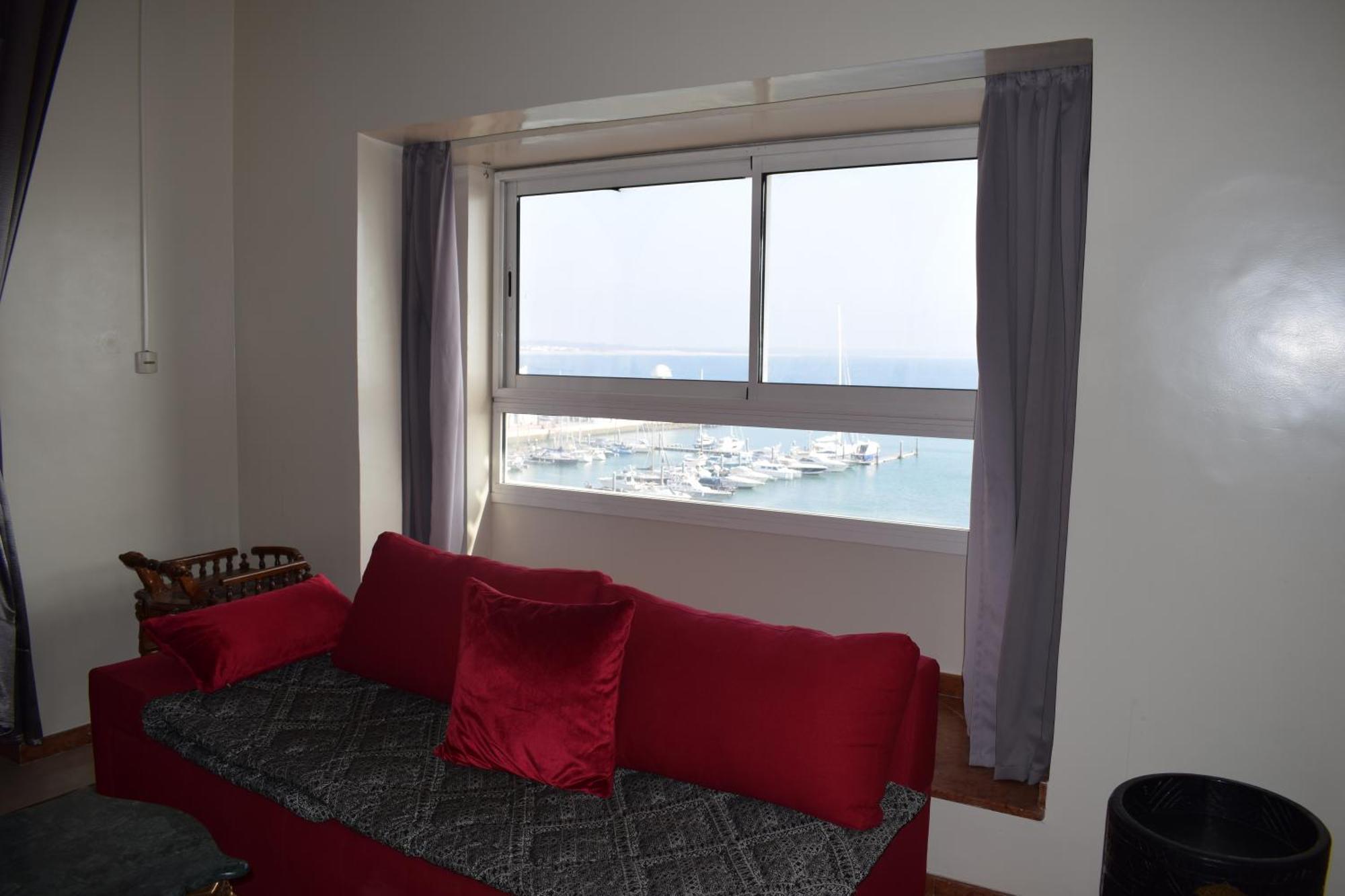Apartment Marina Royal