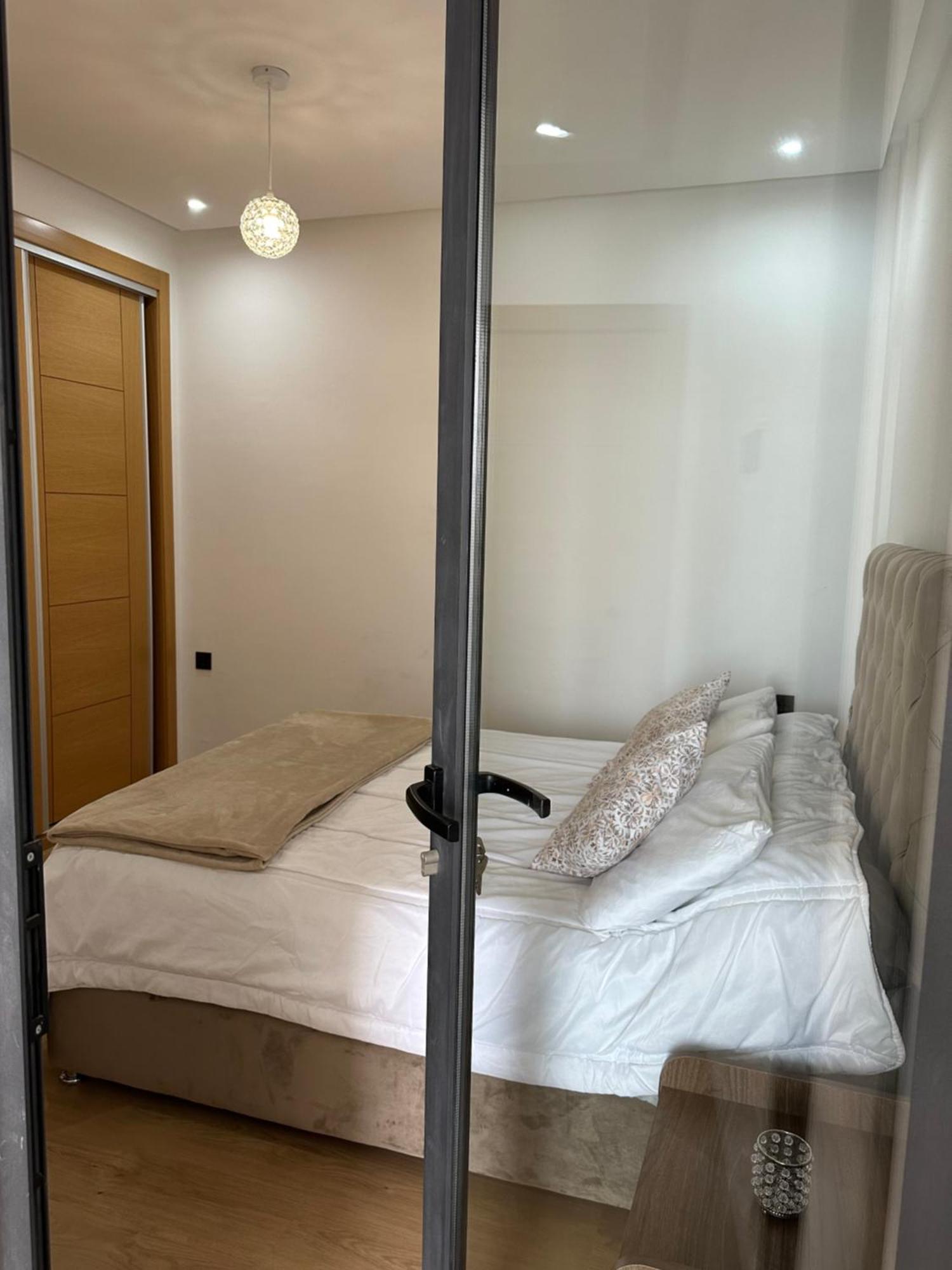 Apartment Bay 2