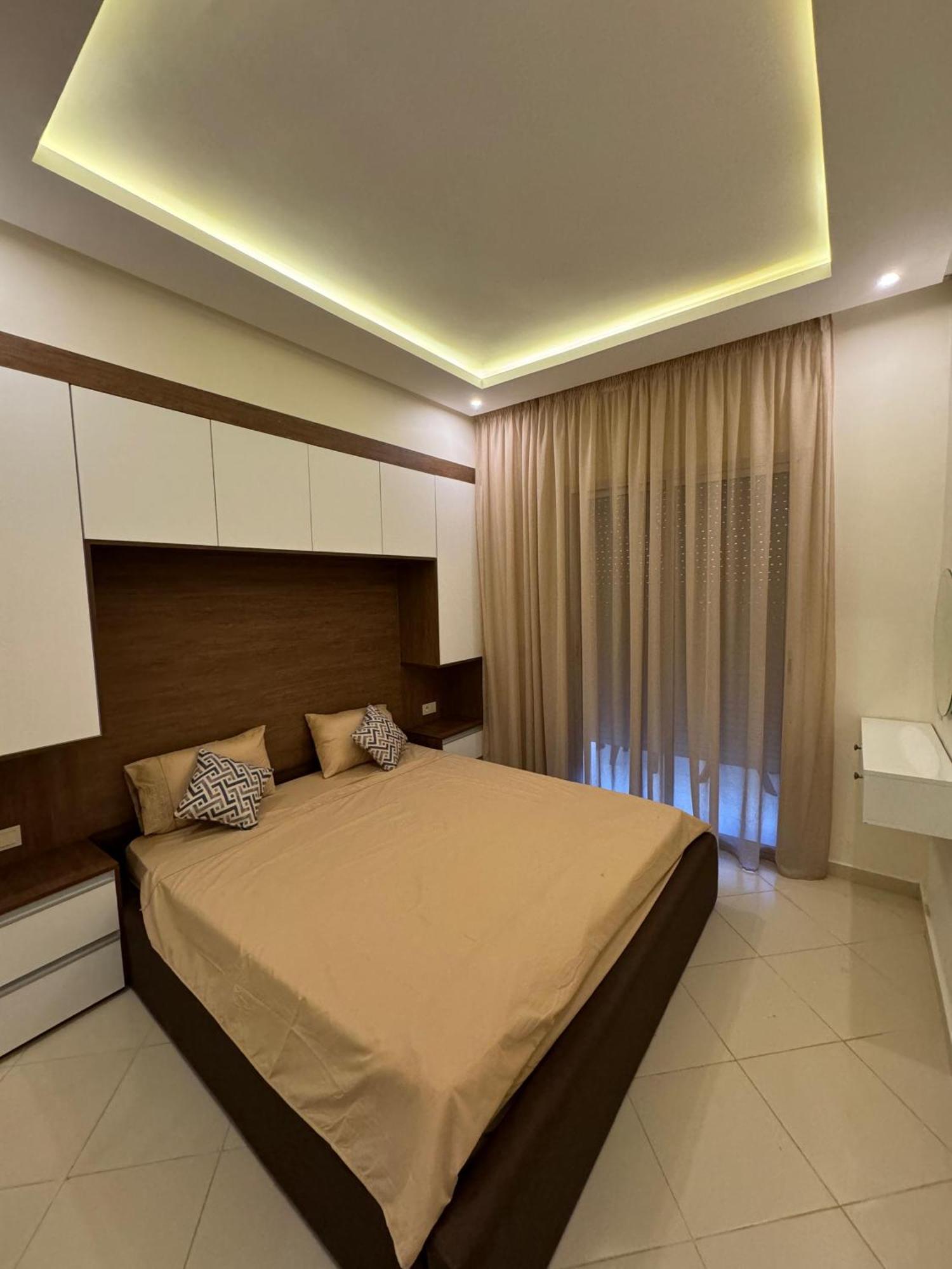 Apartment Brand New Bright