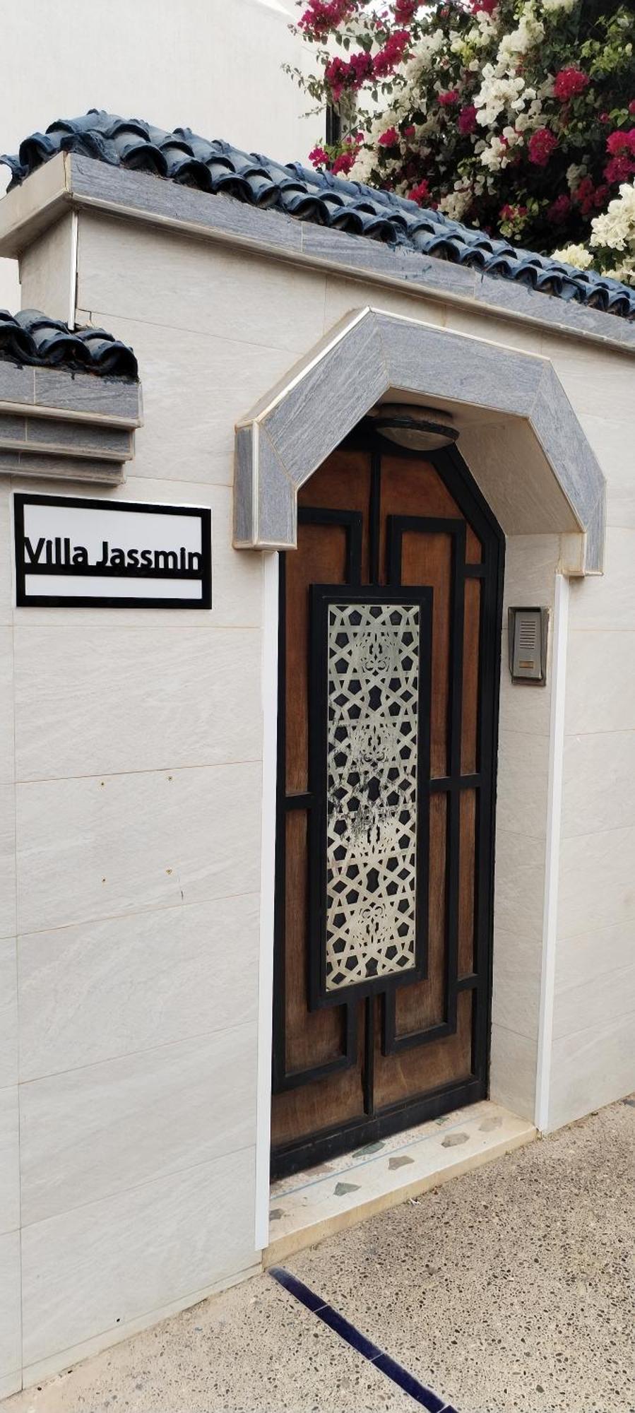 Apartment Jasmine 