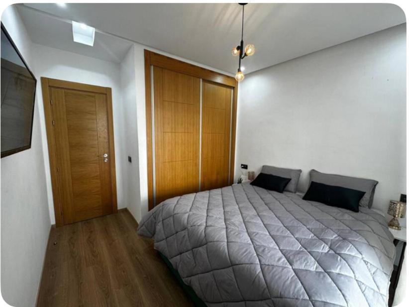 Appt Standing - Bay Apartment *